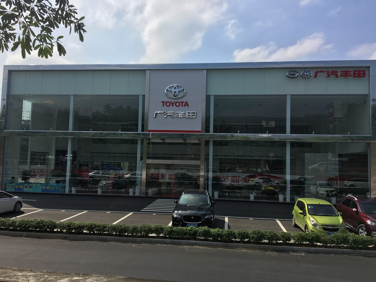 mlESj75EwP/imgs/20230415/685e61450420194f8c247ddf69be95e4.jpg